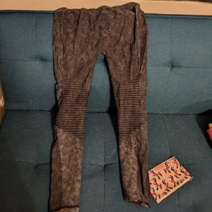 Textured Leggings